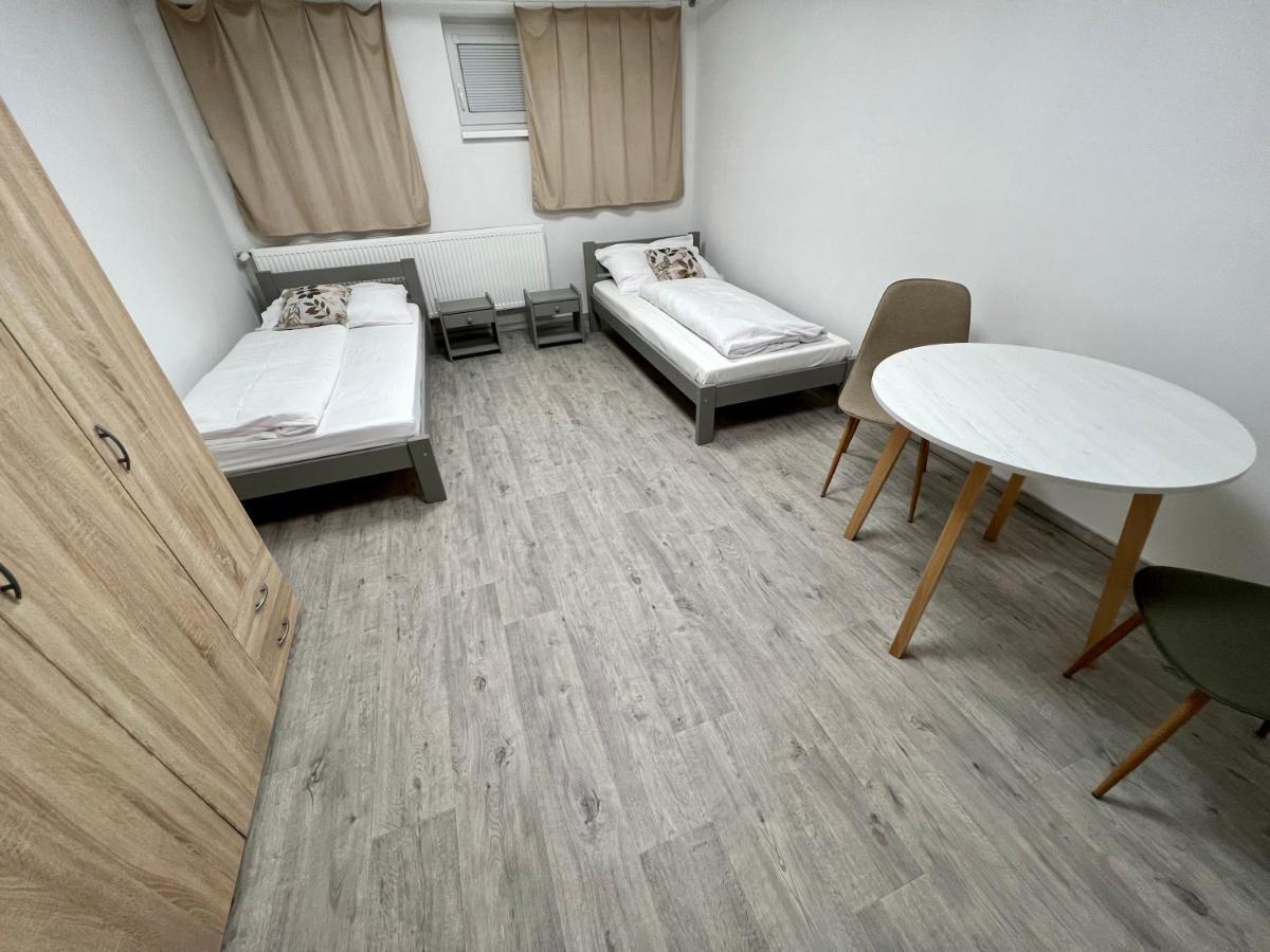 Hostel H18 Bardejów Zewnętrze zdjęcie