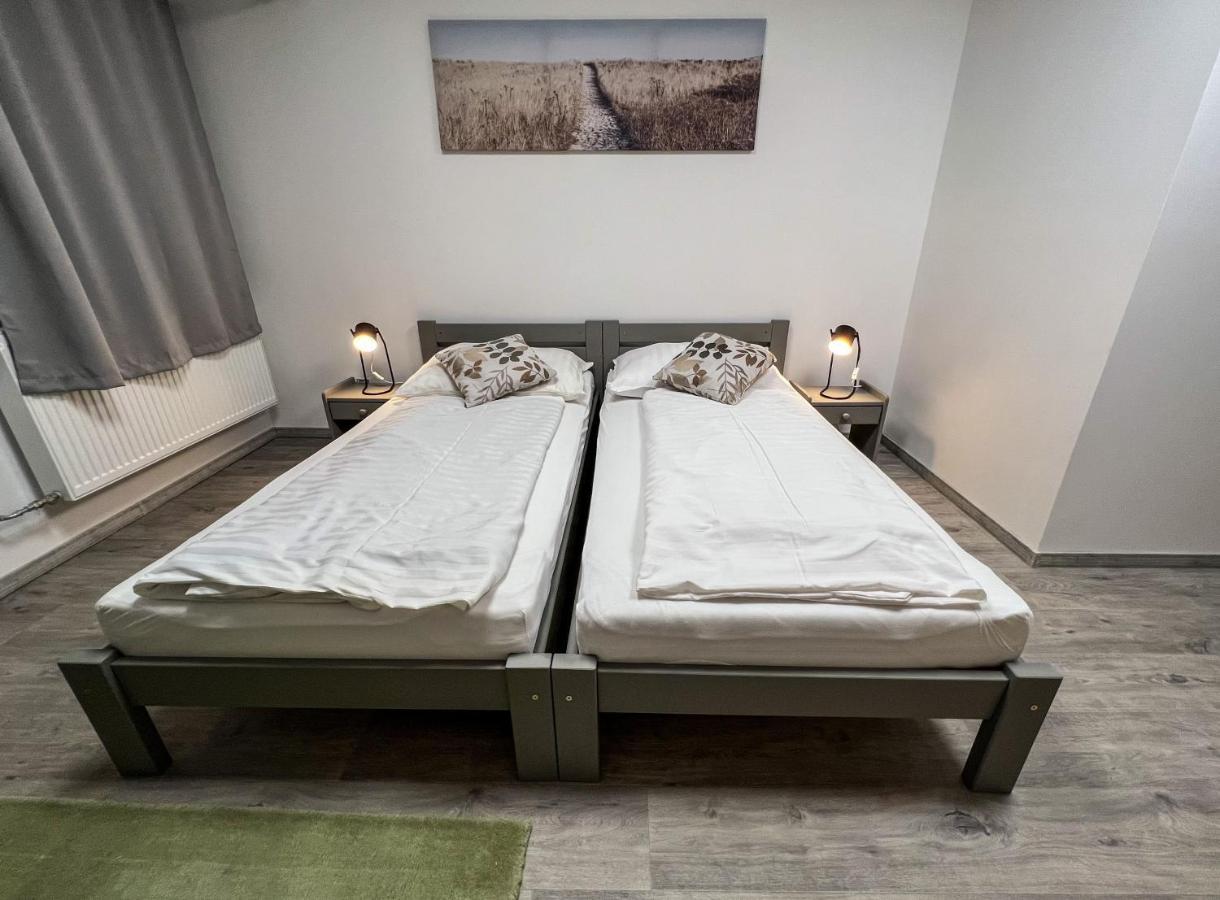 Hostel H18 Bardejów Zewnętrze zdjęcie